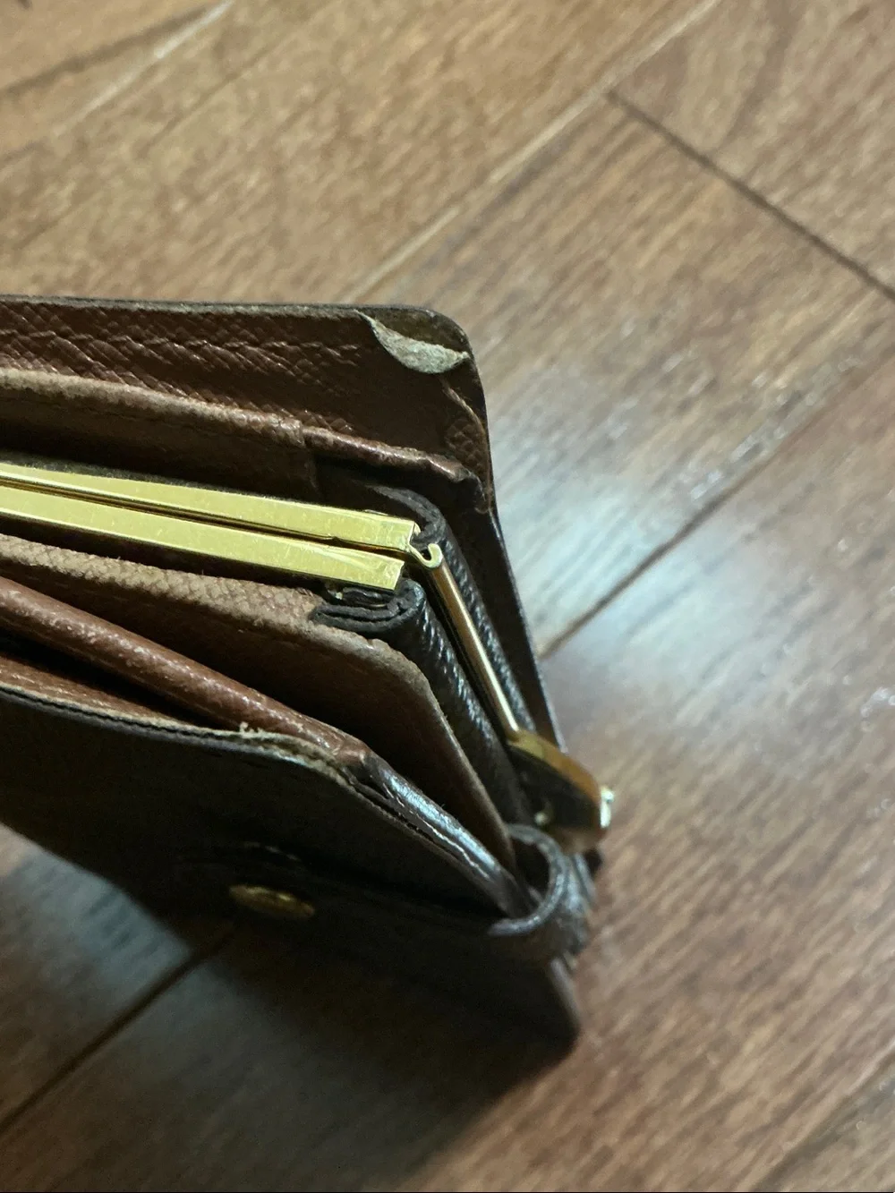 Louis Vuitton Monogram Snap Wallet - Brown